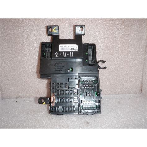 2006-2010 hyundai entourage junction box 919554d090|Hyundai Entourage Junction Box Assembly .